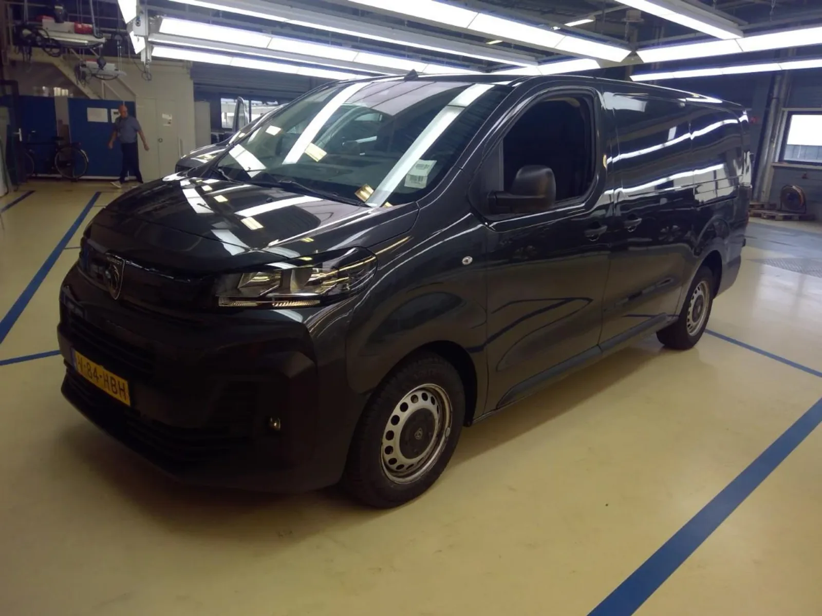 Peugeot Expert (2024) — foto 1