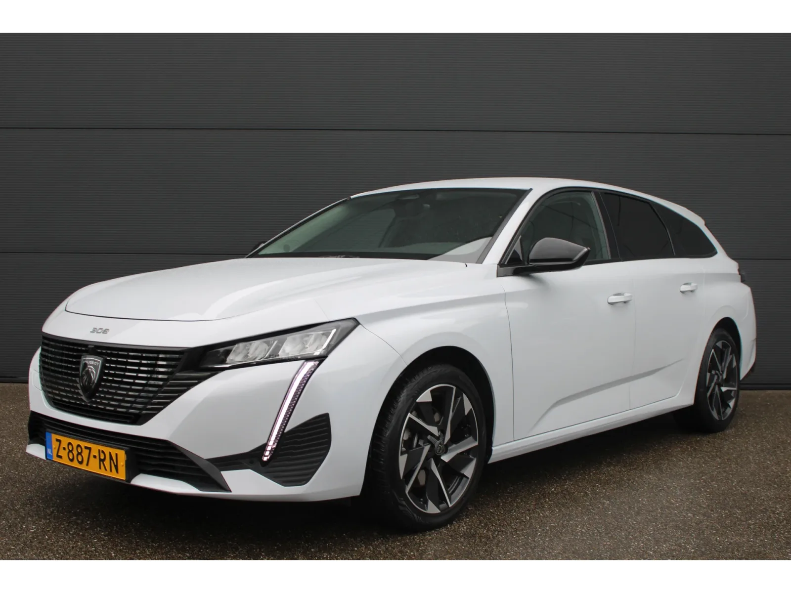 Peugeot 308 (2024) — foto 1