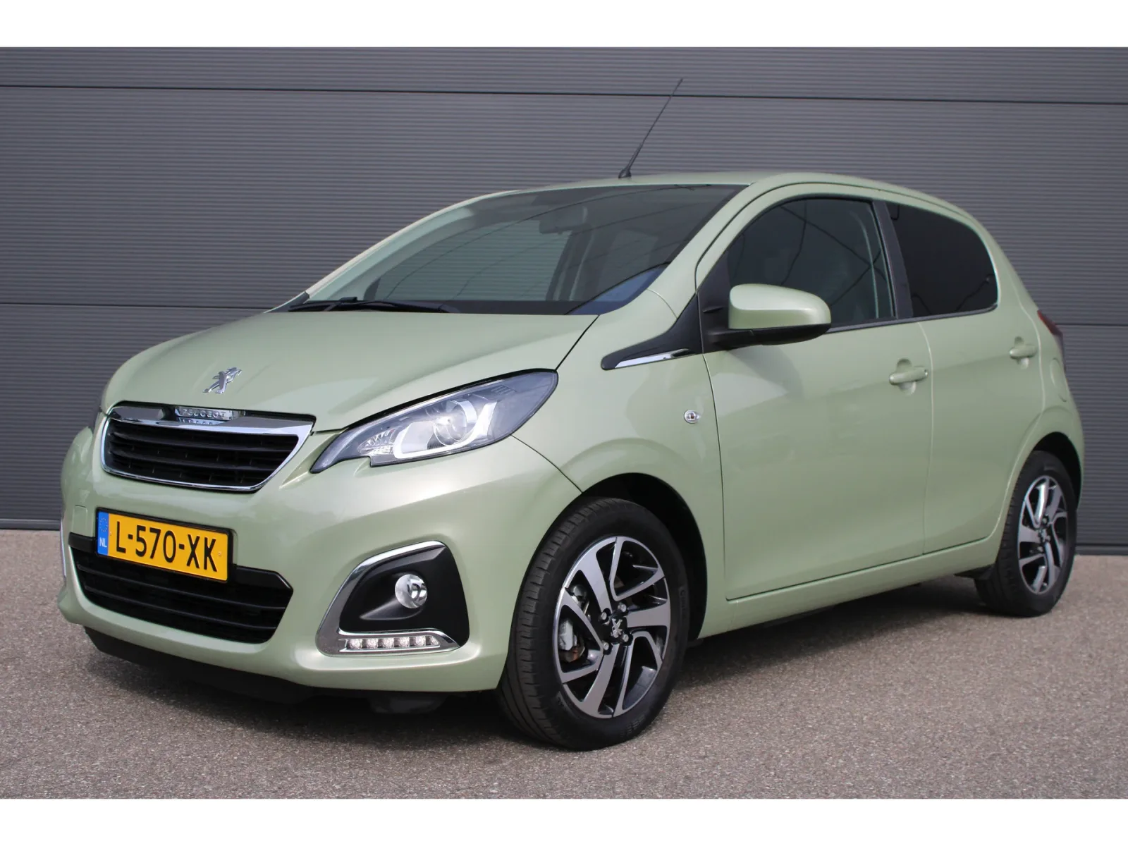 Peugeot 108 (2021) — foto 1