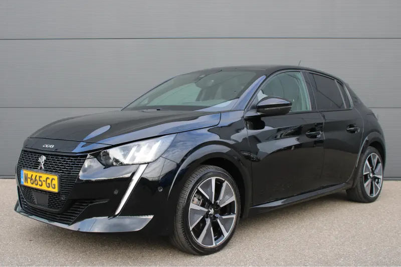 Peugeot e-208 (2021)