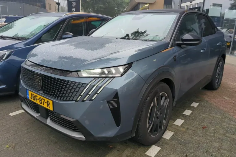 Peugeot 3008 (2025)