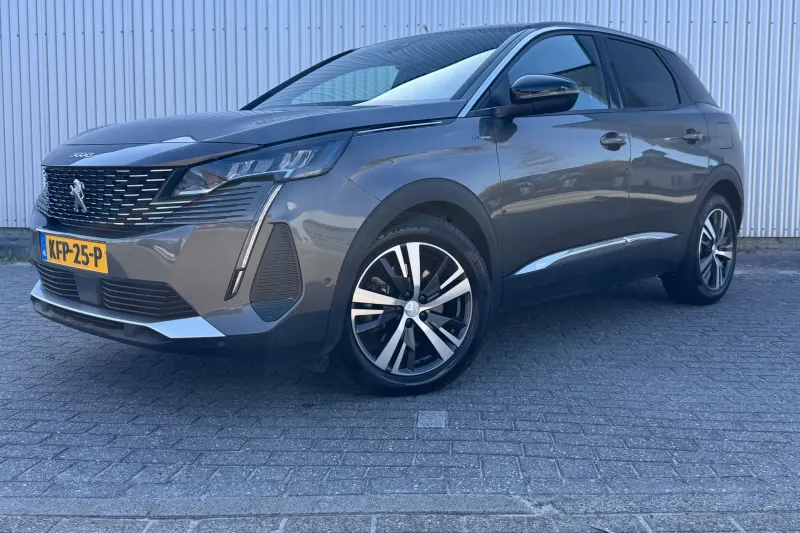 Peugeot 3008 (2023)