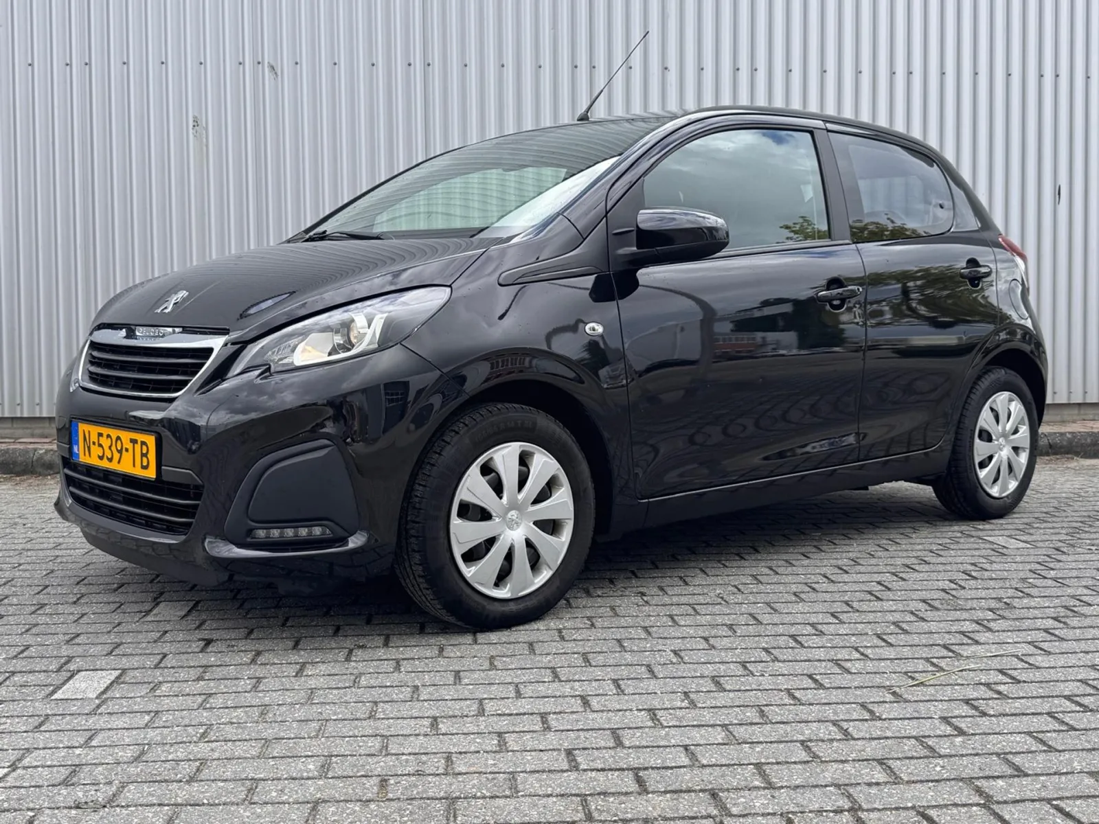 Peugeot 108 (2022) — foto 1