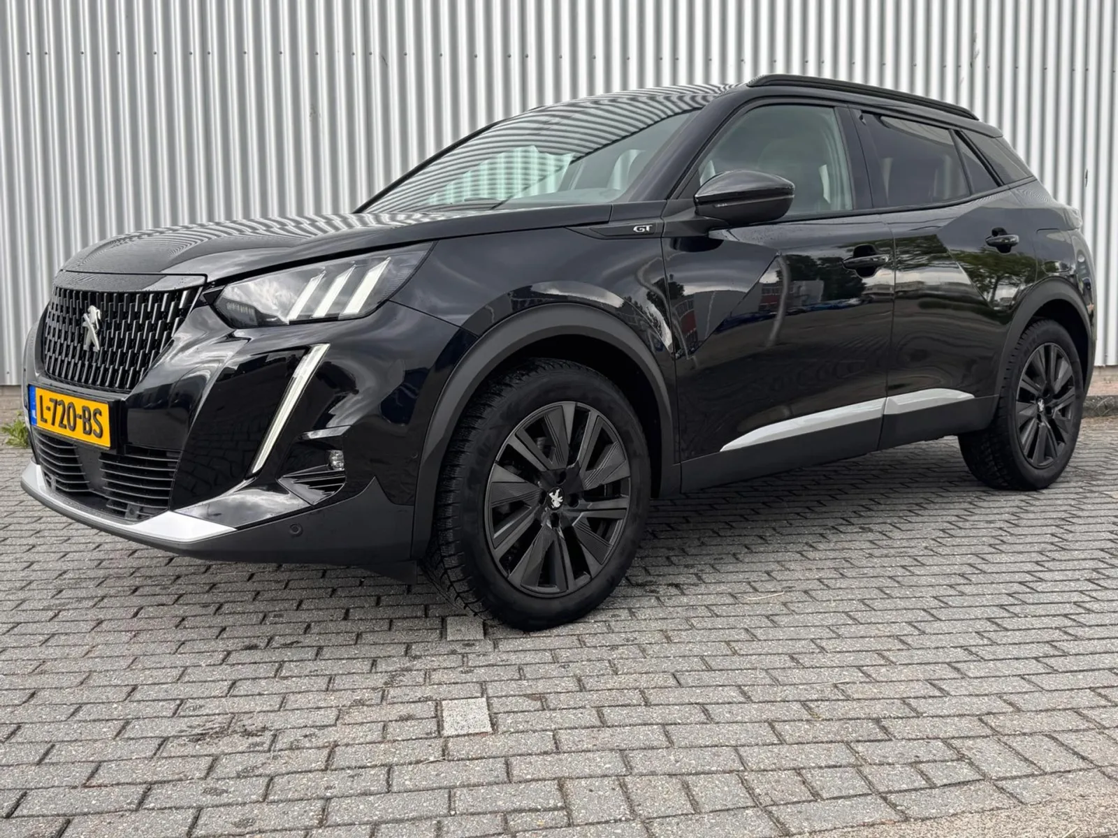 Peugeot 2008 (2021) — foto 1