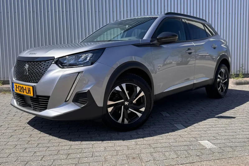 Peugeot 2008 (2023)