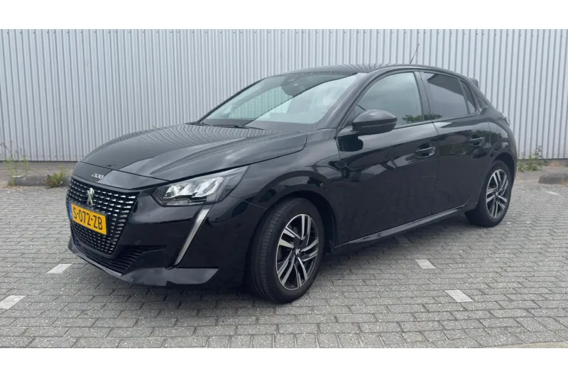 Peugeot 208 (2023)
