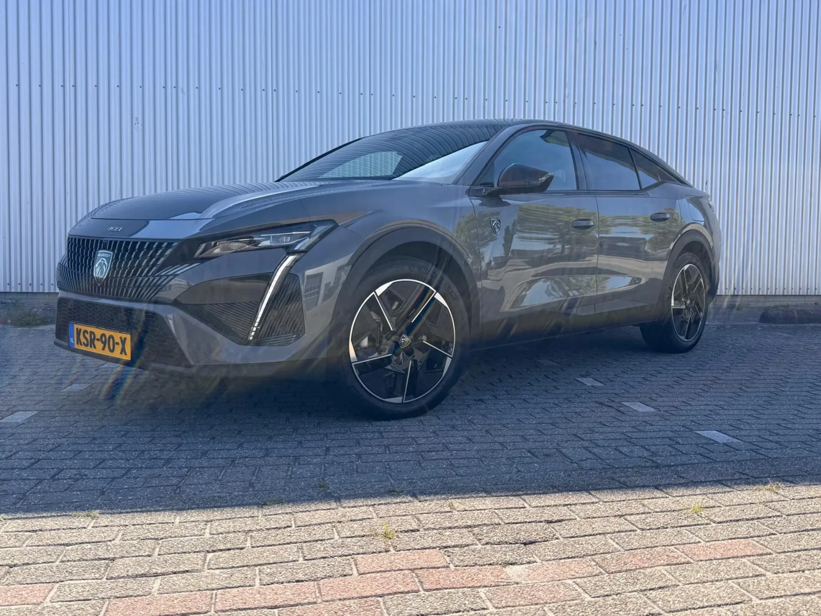 Peugeot 408 (2024) — foto 1