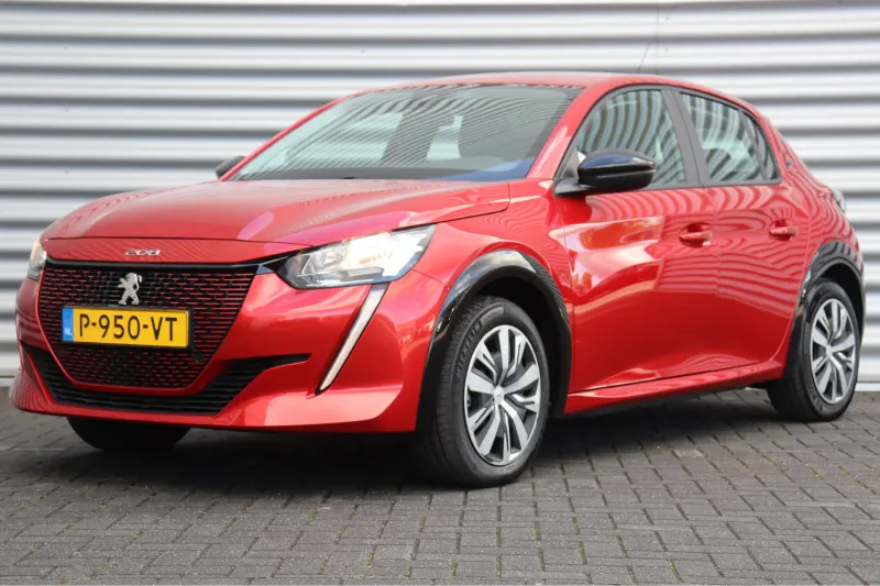 Peugeot e-208 (2022)