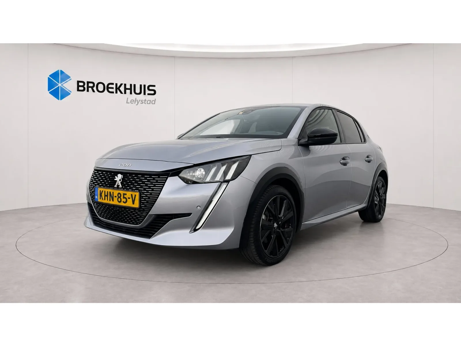 Peugeot 208 (2023) — foto 1