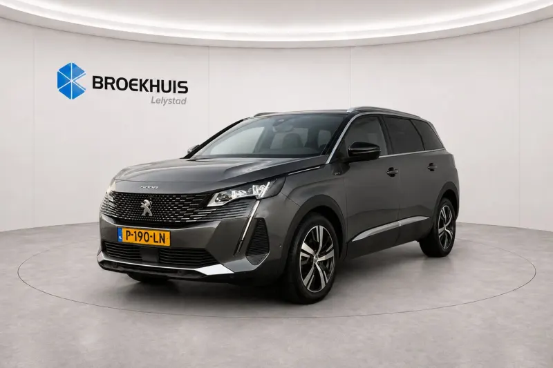 Peugeot 5008 (2022)