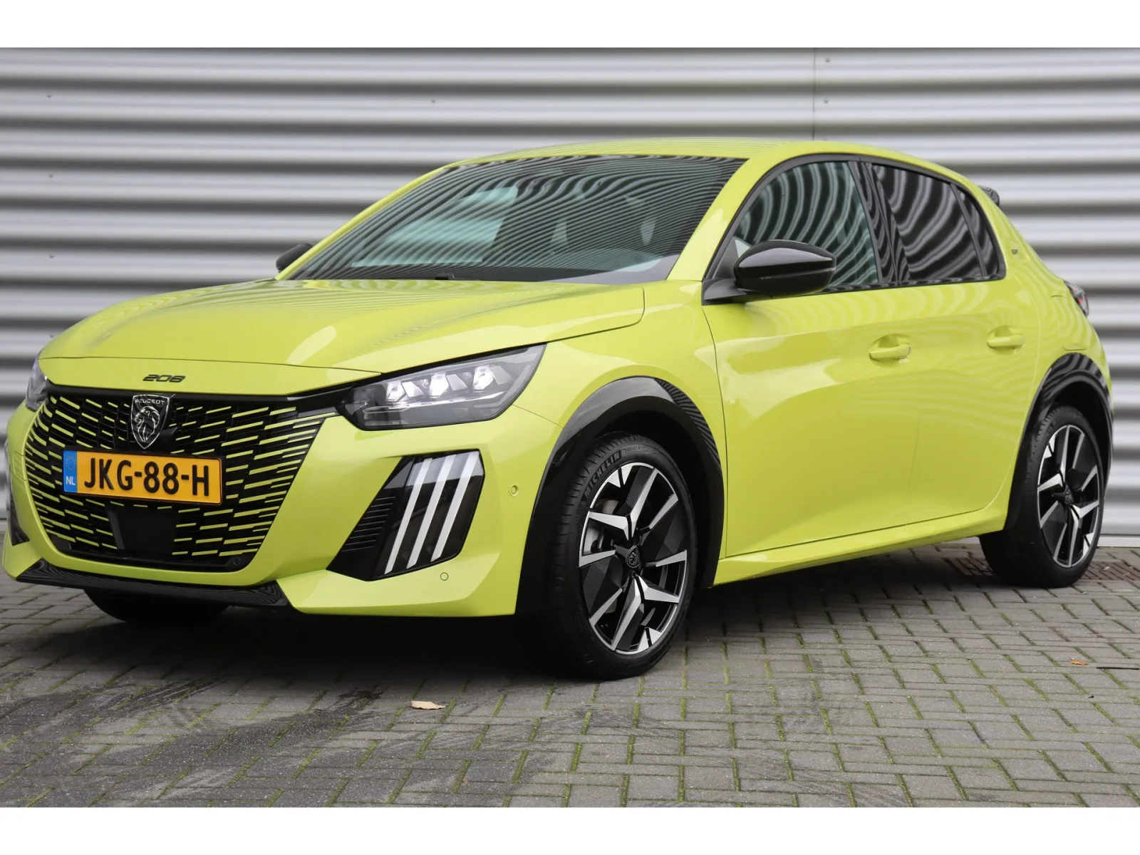 Peugeot 208 (2025) — foto 1