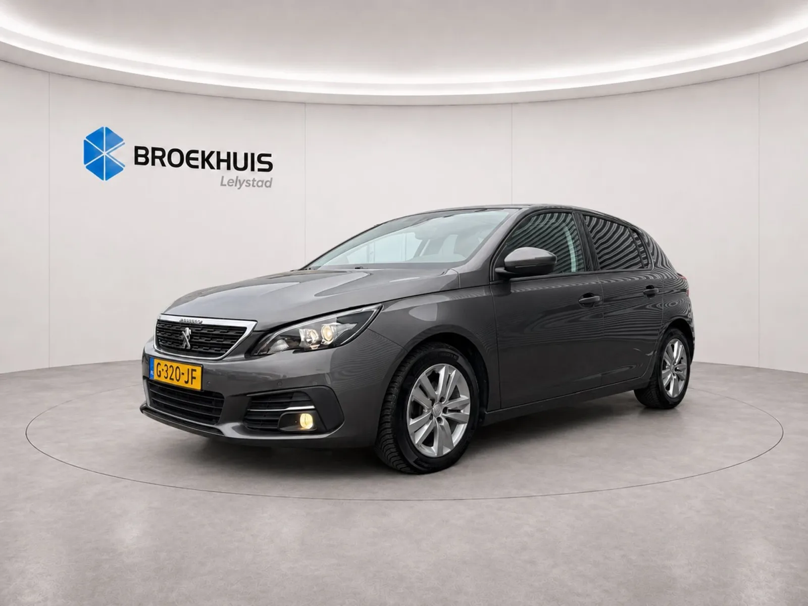 Peugeot 308 (2019) — foto 1