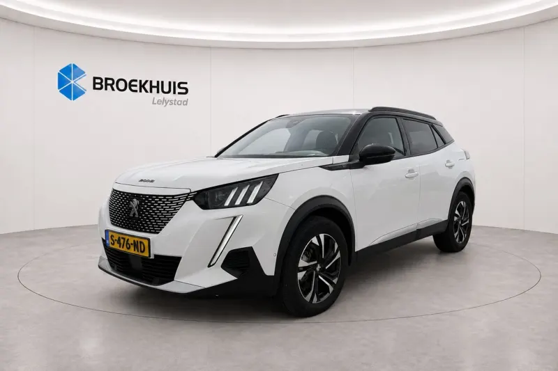 Peugeot e-2008 (2023)