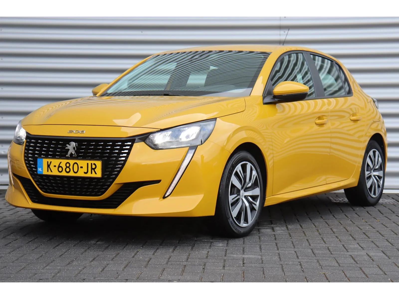 Peugeot 208 (2021) — foto 1