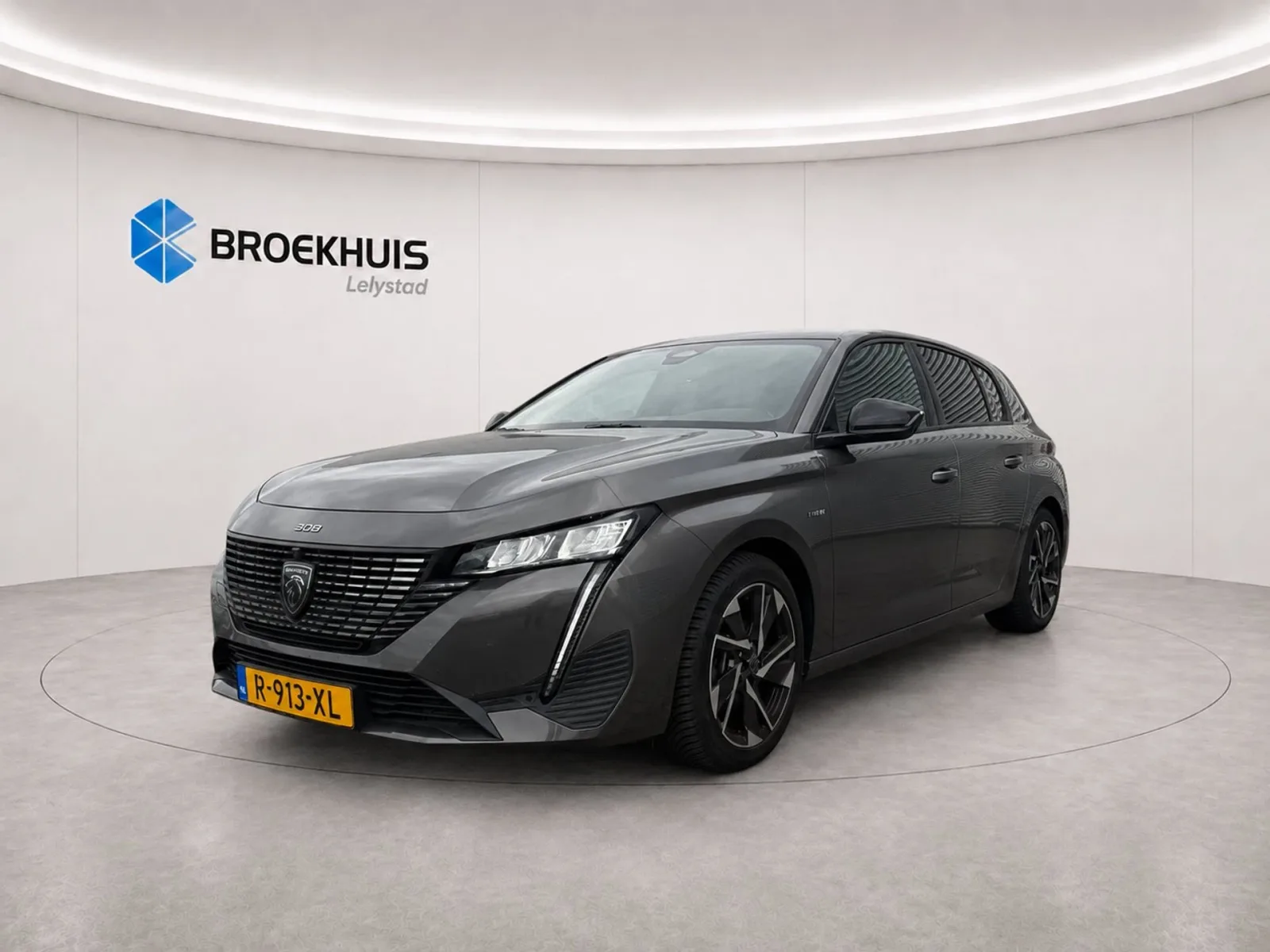 Peugeot 308 (2022) — foto 1