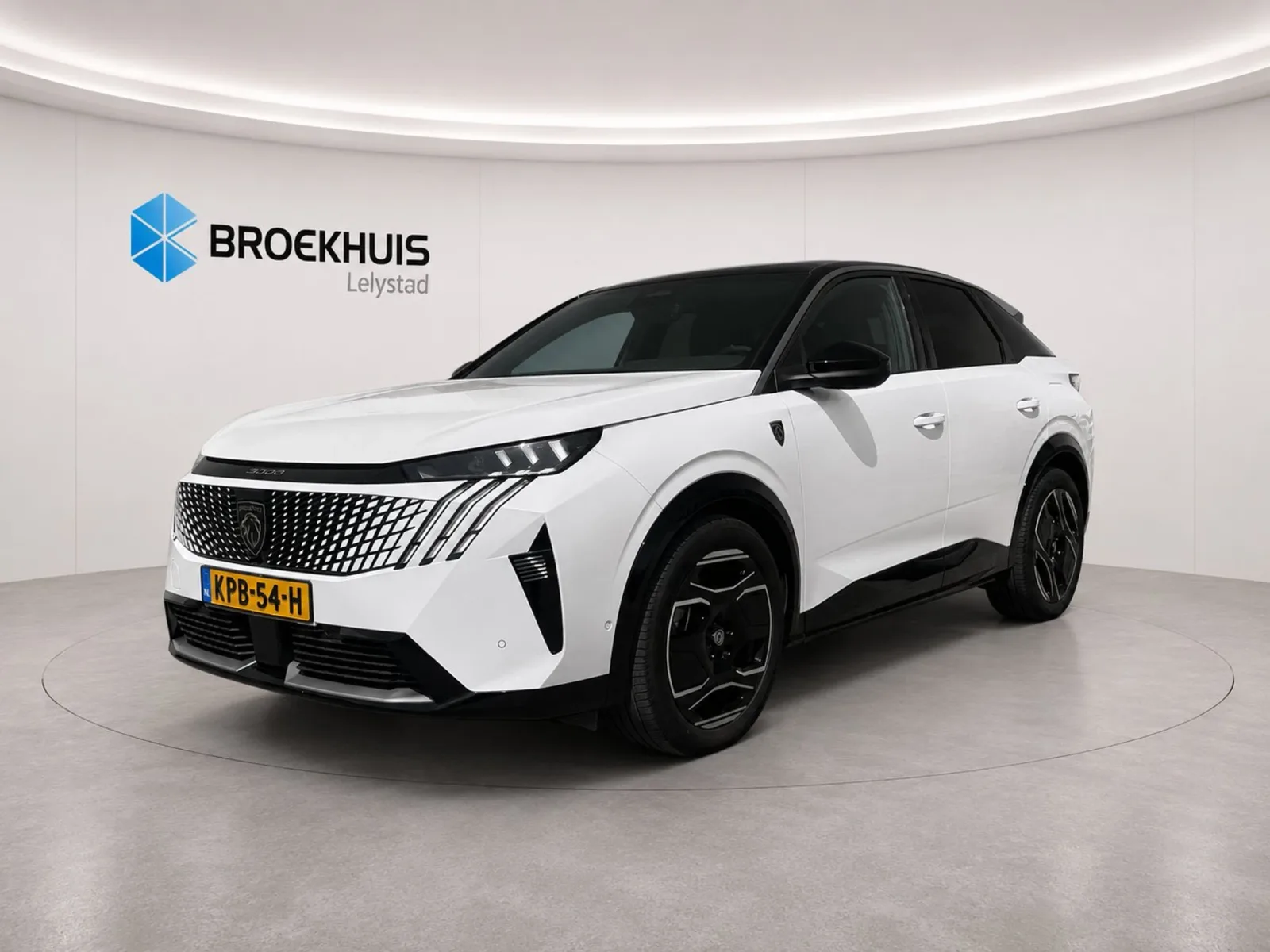 Peugeot e-3008 (2025) — foto 1