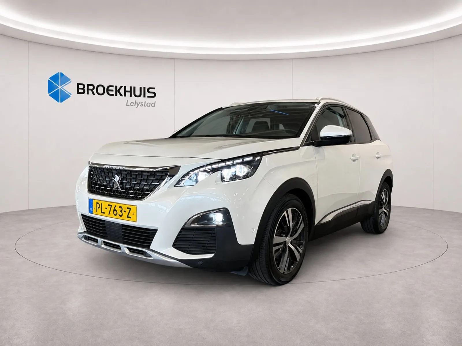 Peugeot 3008 (2017) — foto 1