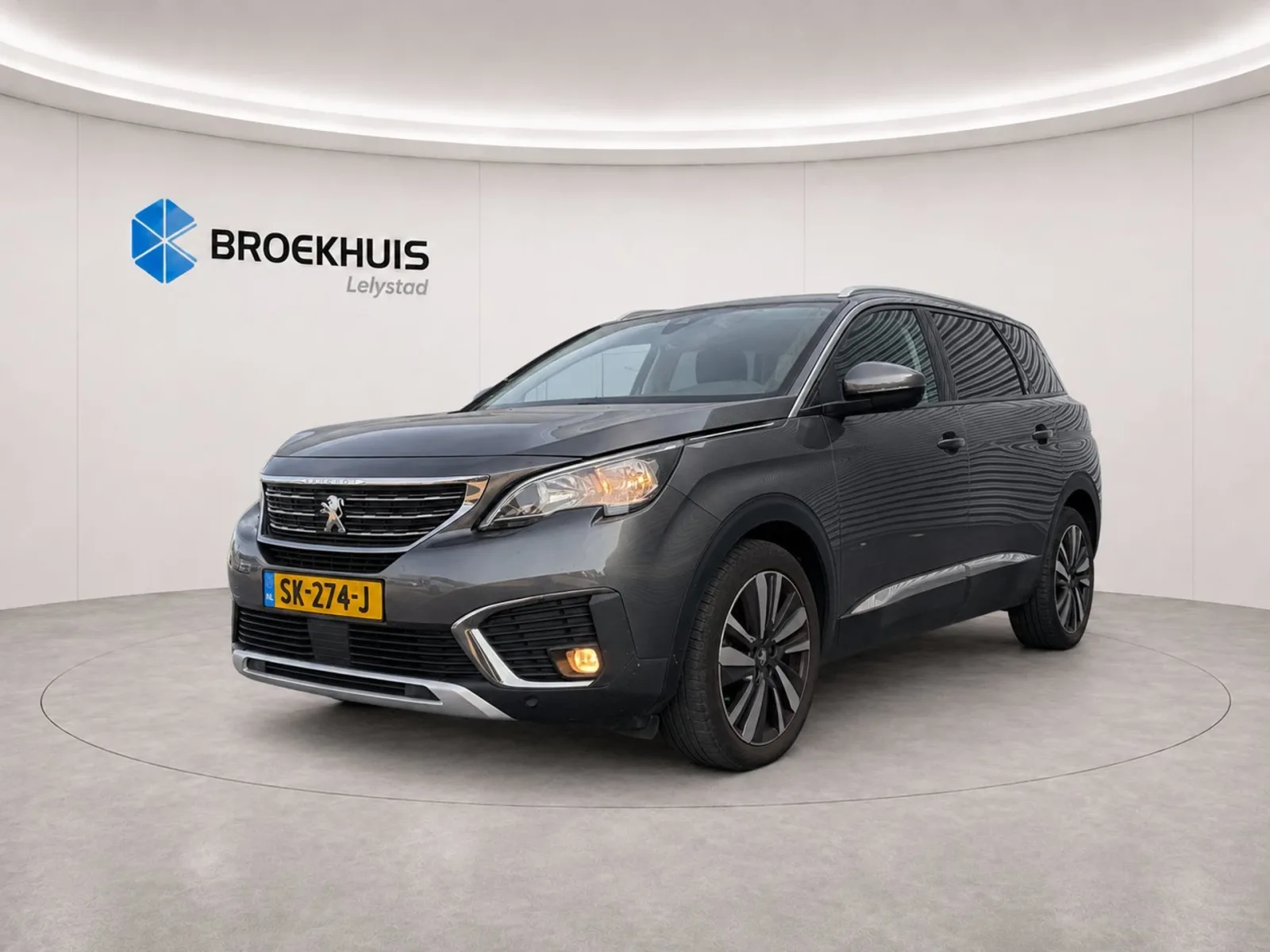 Peugeot 5008 (2018) — foto 1