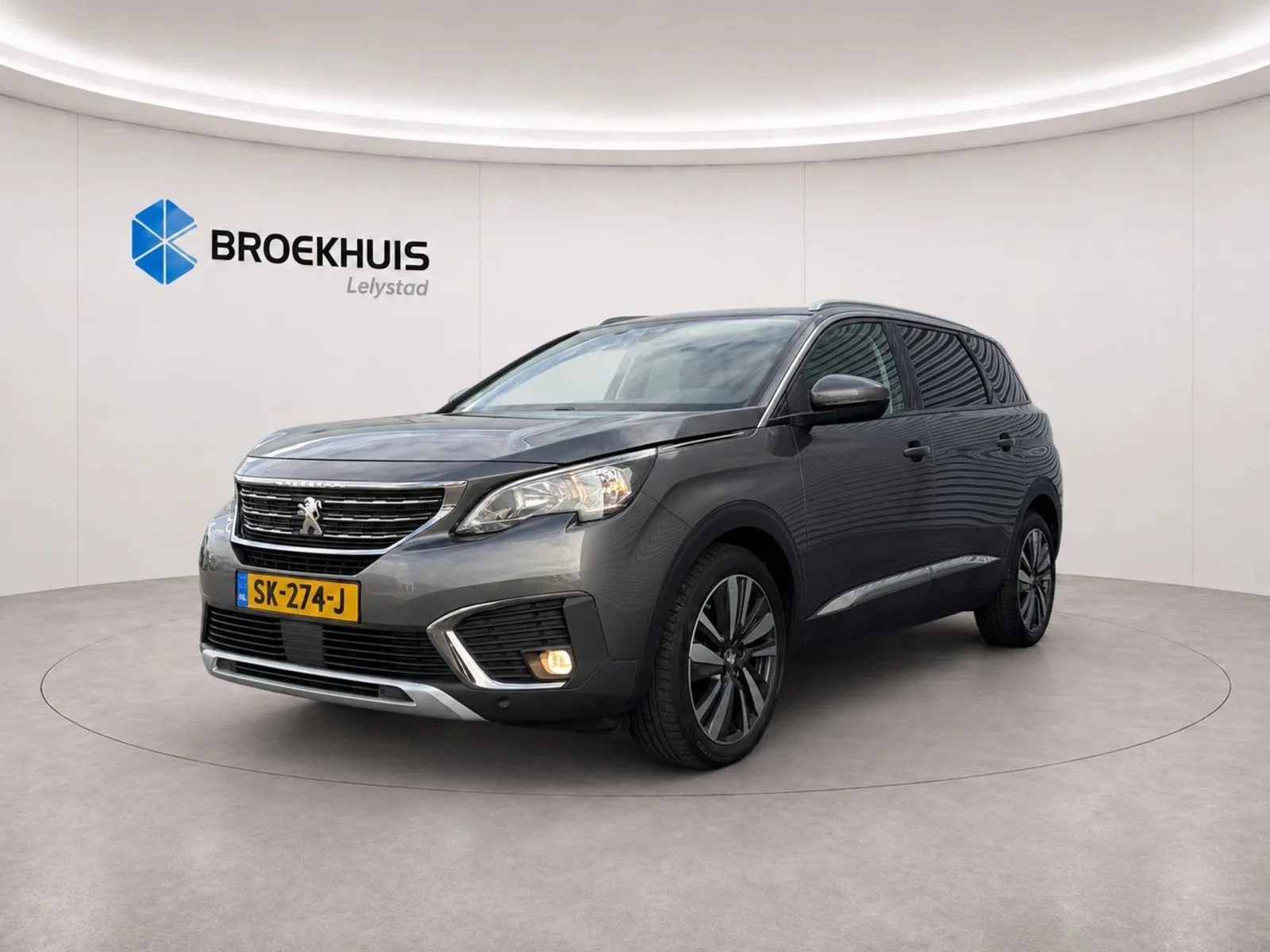 Peugeot 5008 (2018) — foto 1