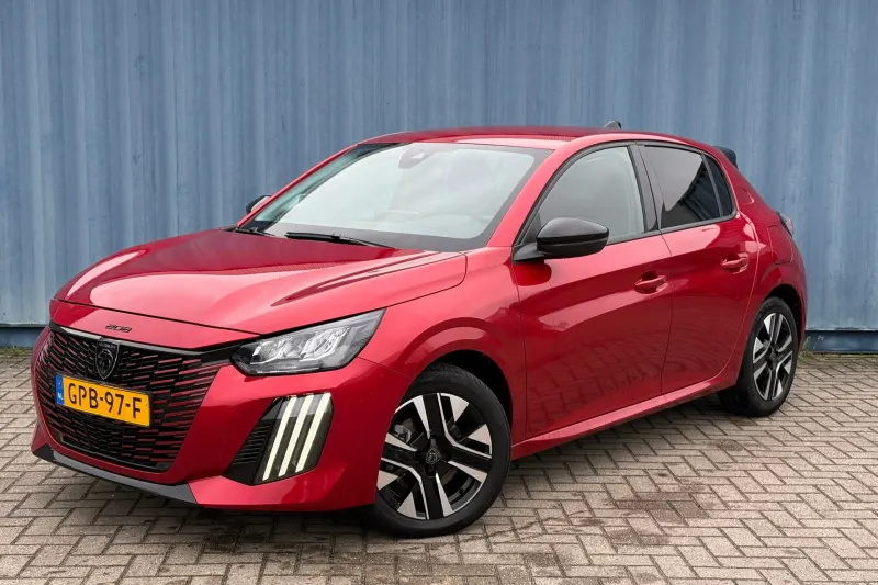 Peugeot 208 (2024)