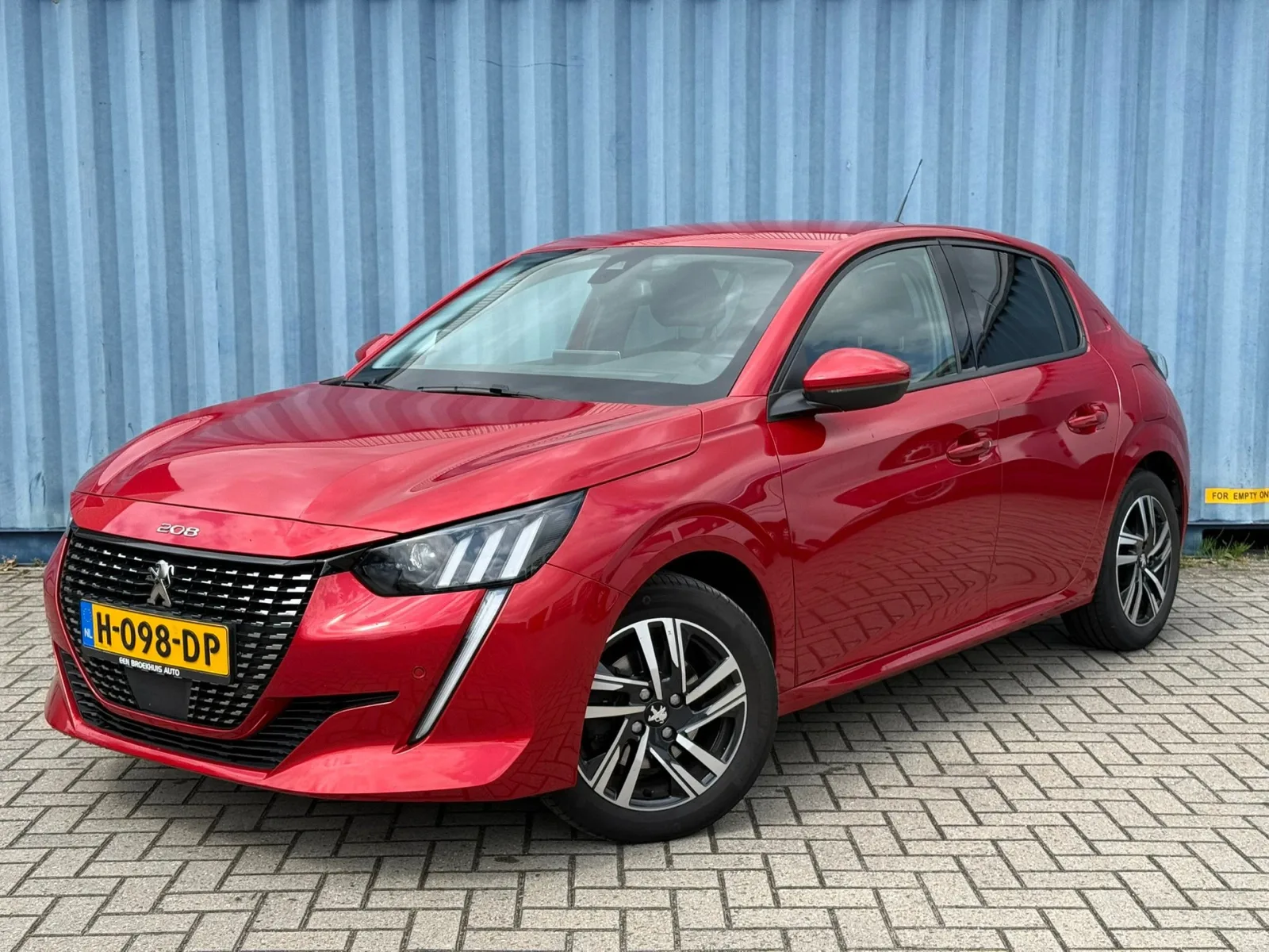 Peugeot 208 (2020) — foto 1
