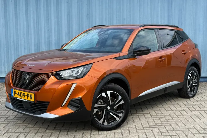 Peugeot e-2008 (2022)
