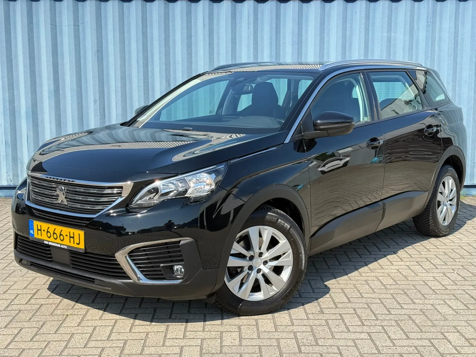 Peugeot 5008 (2019) — foto 1