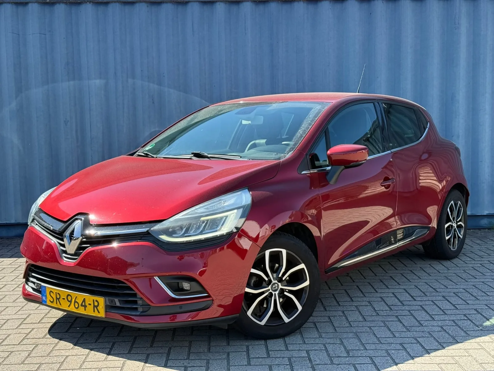 Renault Clio (2018) — foto 1