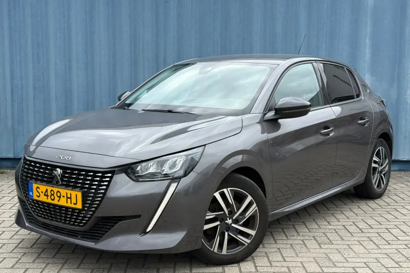Peugeot 208 (2023)