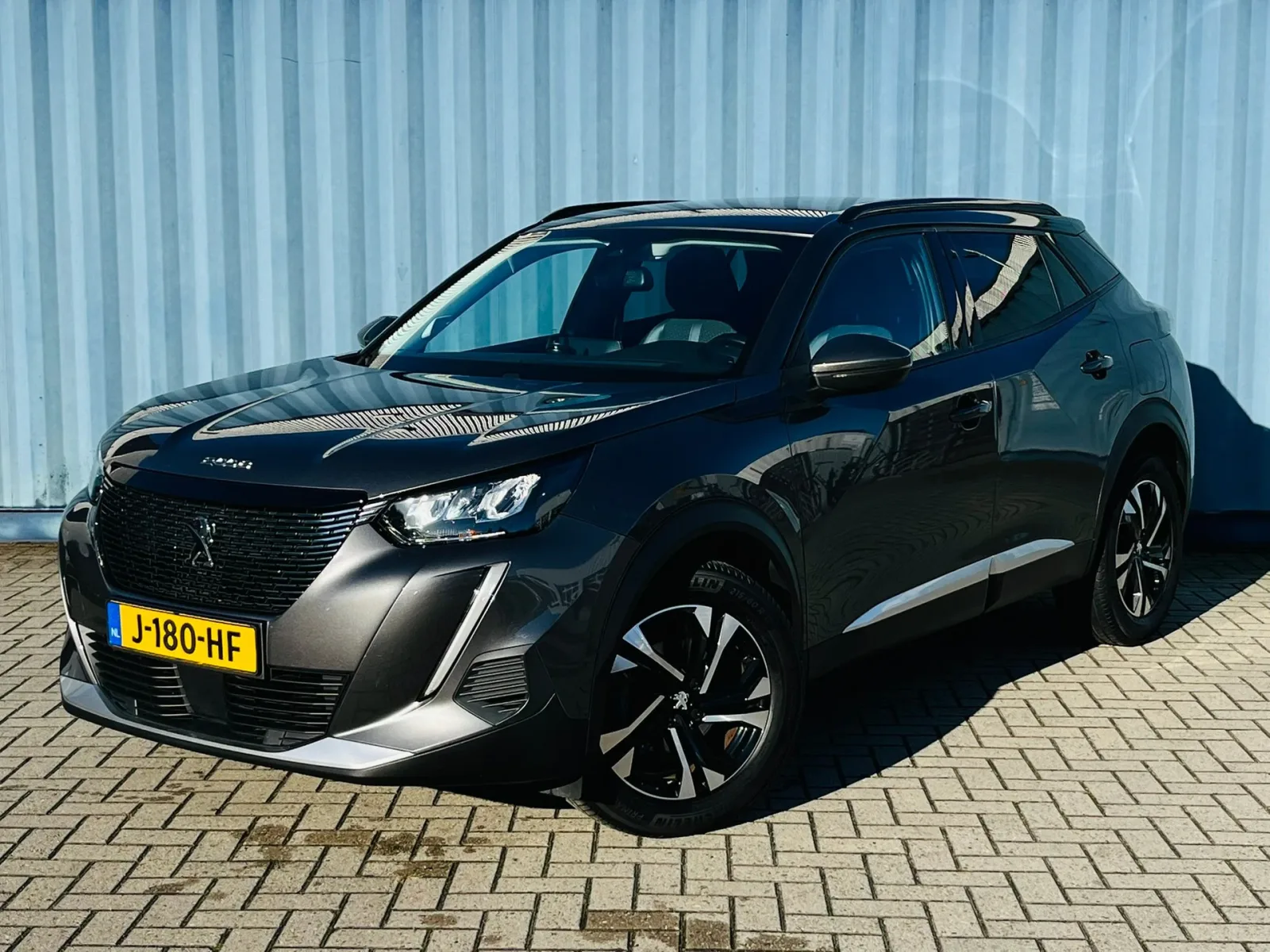 Peugeot 2008 (2020) — foto 1