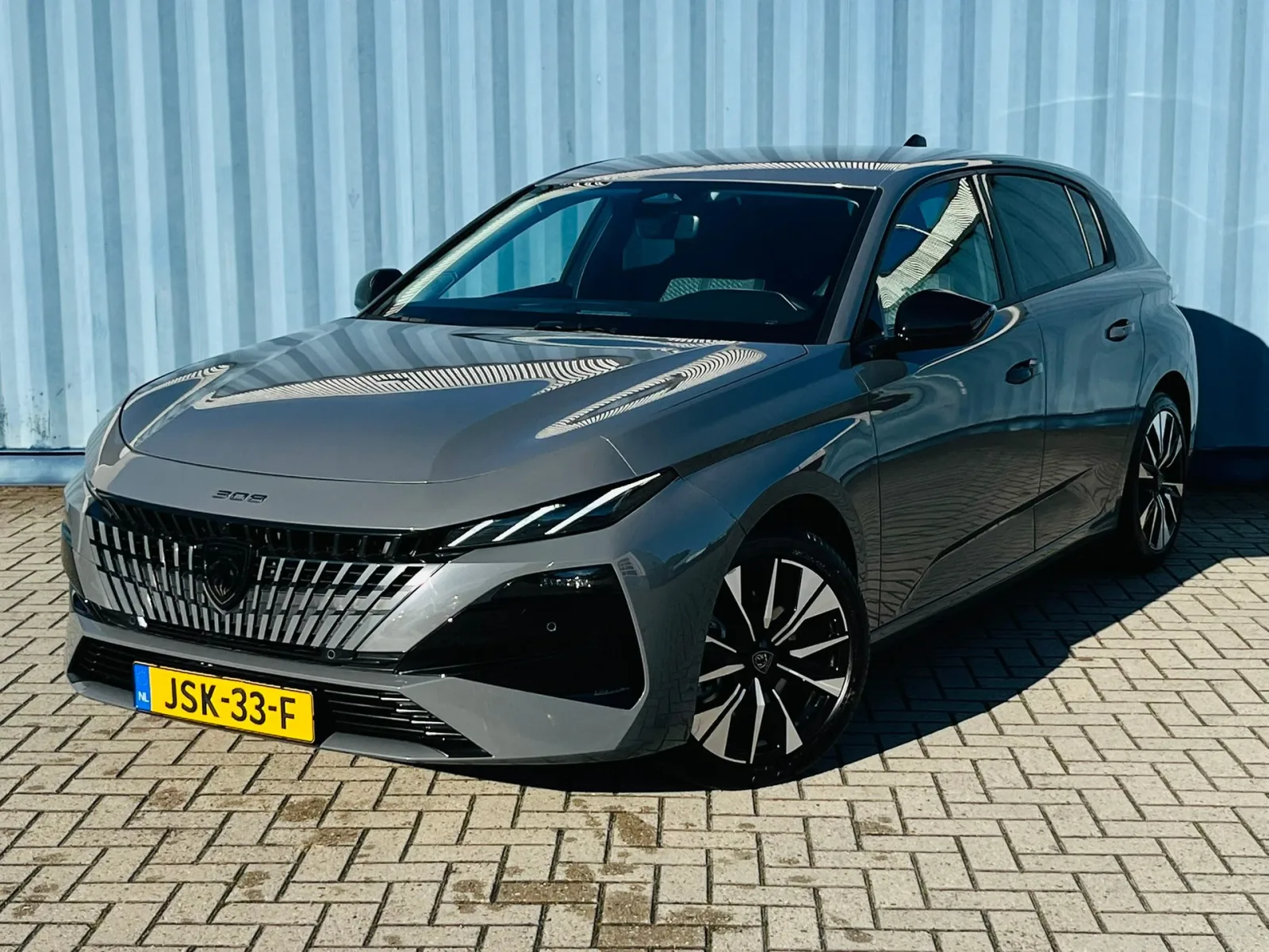 Peugeot 308 (2025) — foto 1