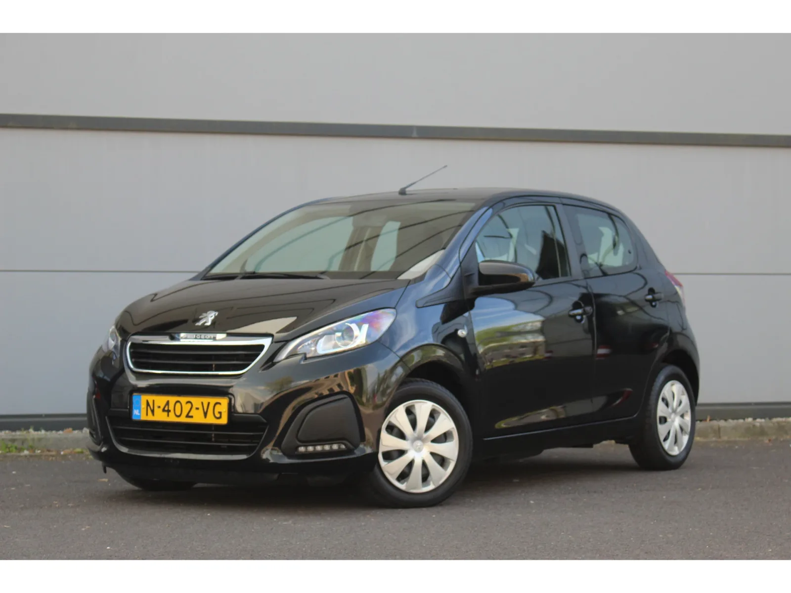 Peugeot 108 (2022) — foto 1