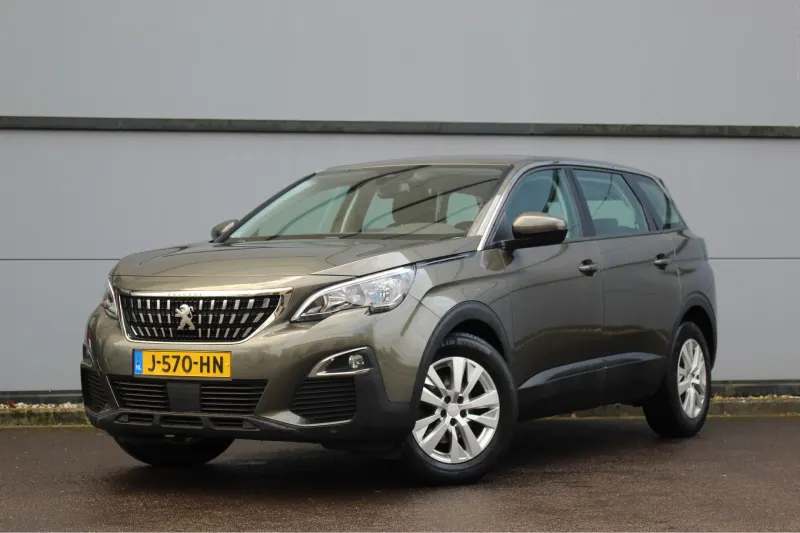 Peugeot 5008 (2020)