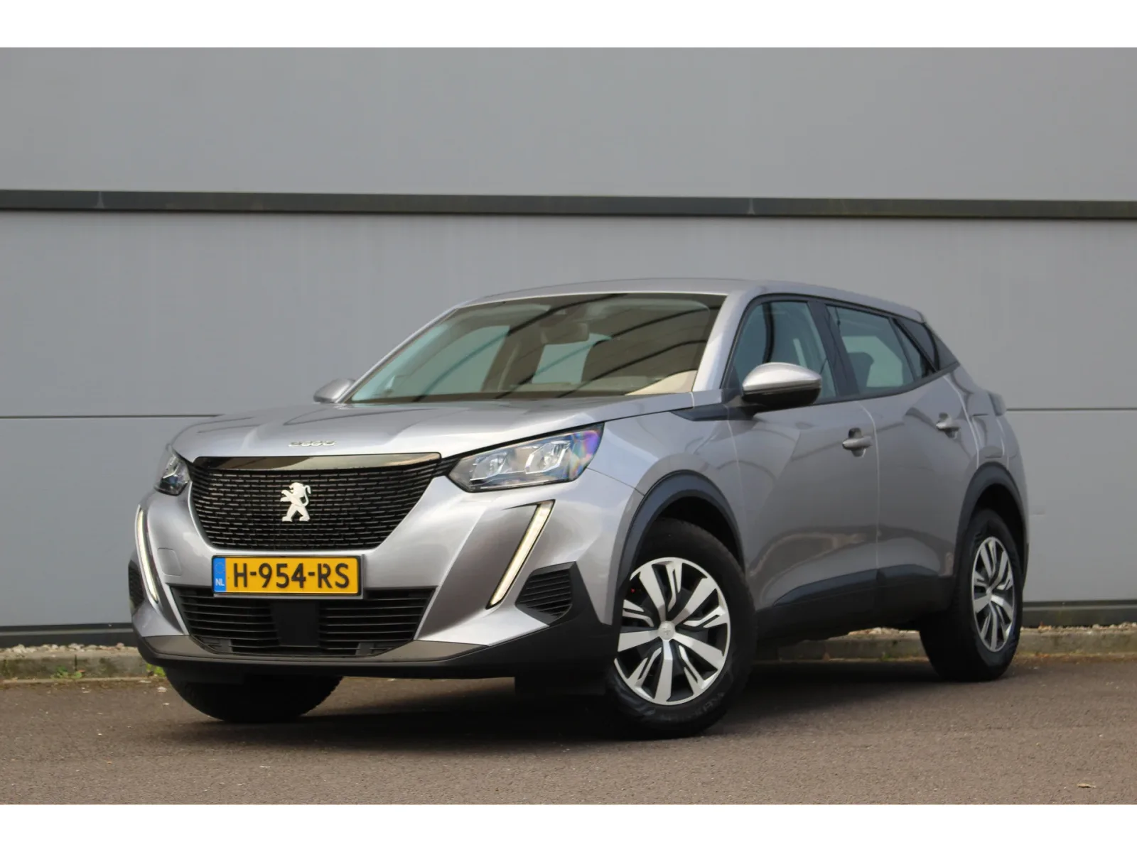 Peugeot 2008 (2020) — foto 1