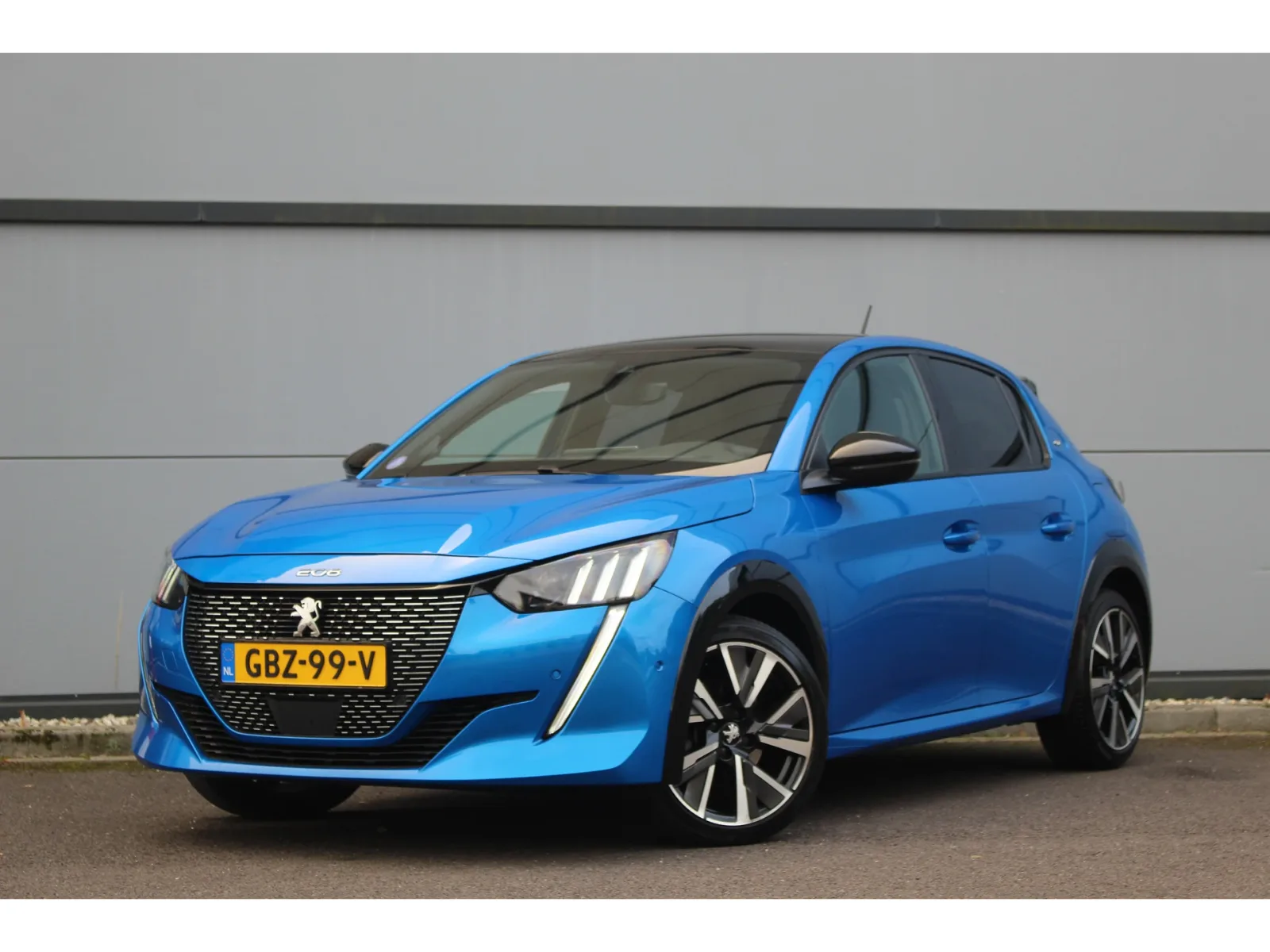 Peugeot 208 (2021) — foto 1