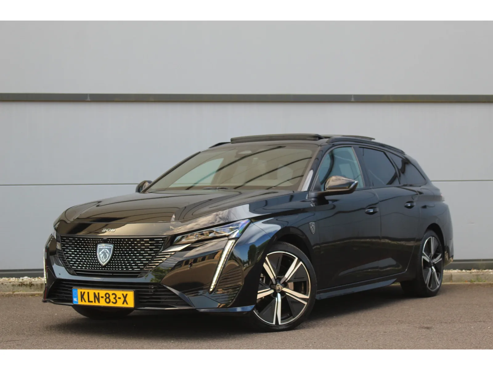 Peugeot 308 (2023) — foto 1