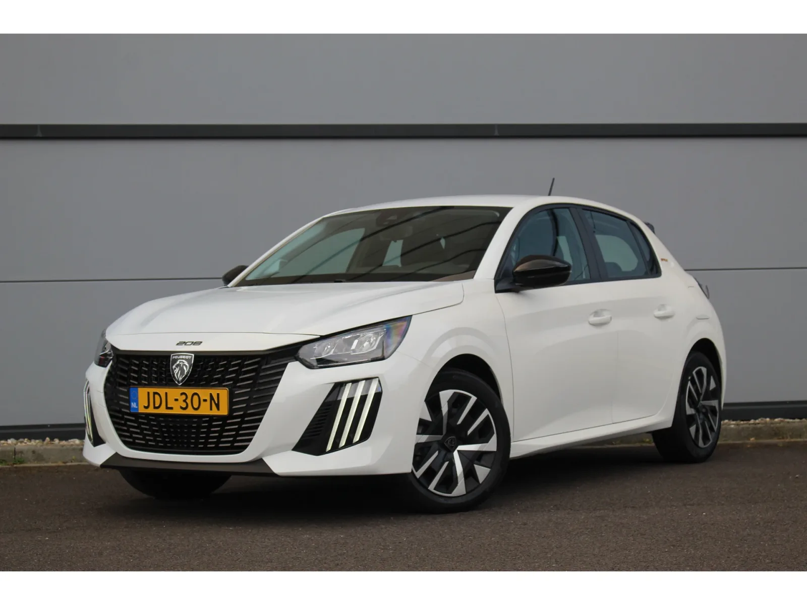 Peugeot 208 (2025) — foto 1
