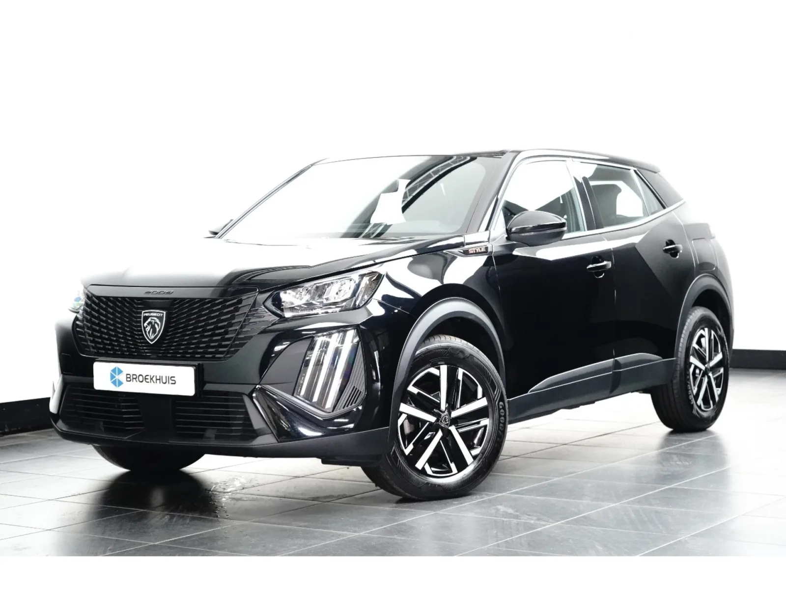 Peugeot 2008 (2025) — foto 1