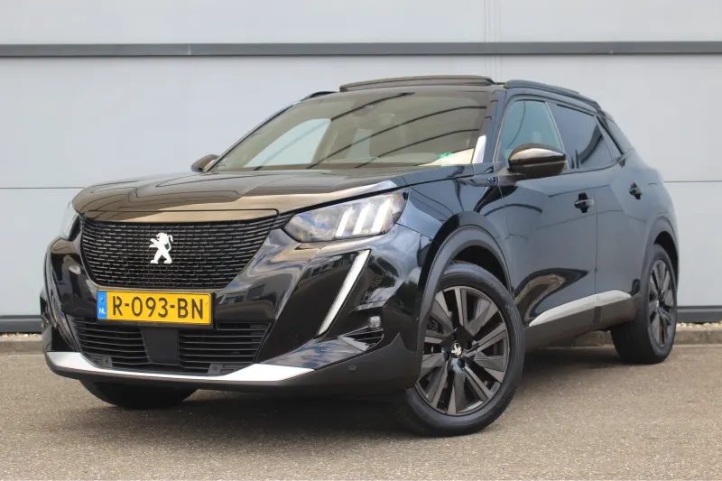 Peugeot e-2008 (2022)