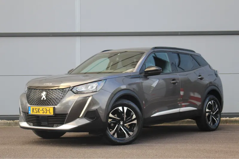 Peugeot 2008 (2023)