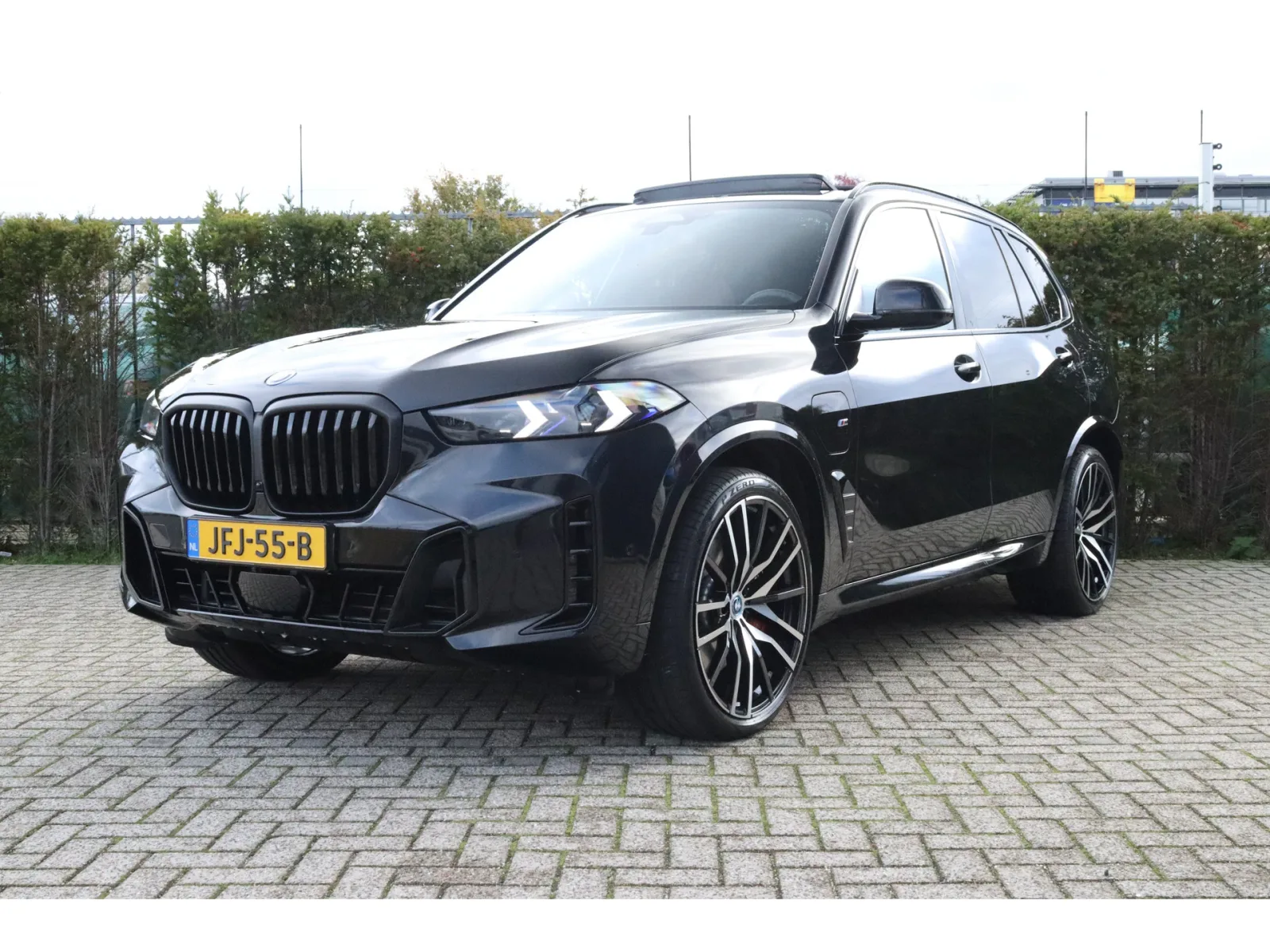 BMW X5 (2025) — foto 1