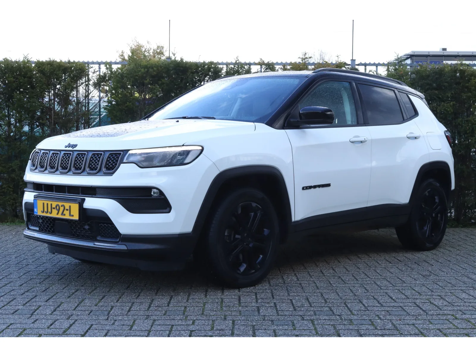 Jeep Compass (2022) — foto 1
