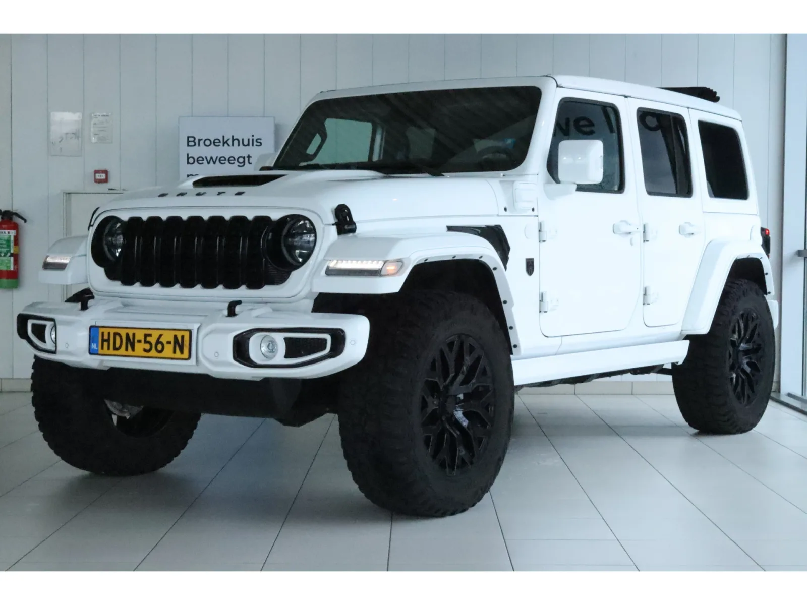 Jeep Wrangler (2025) — foto 1