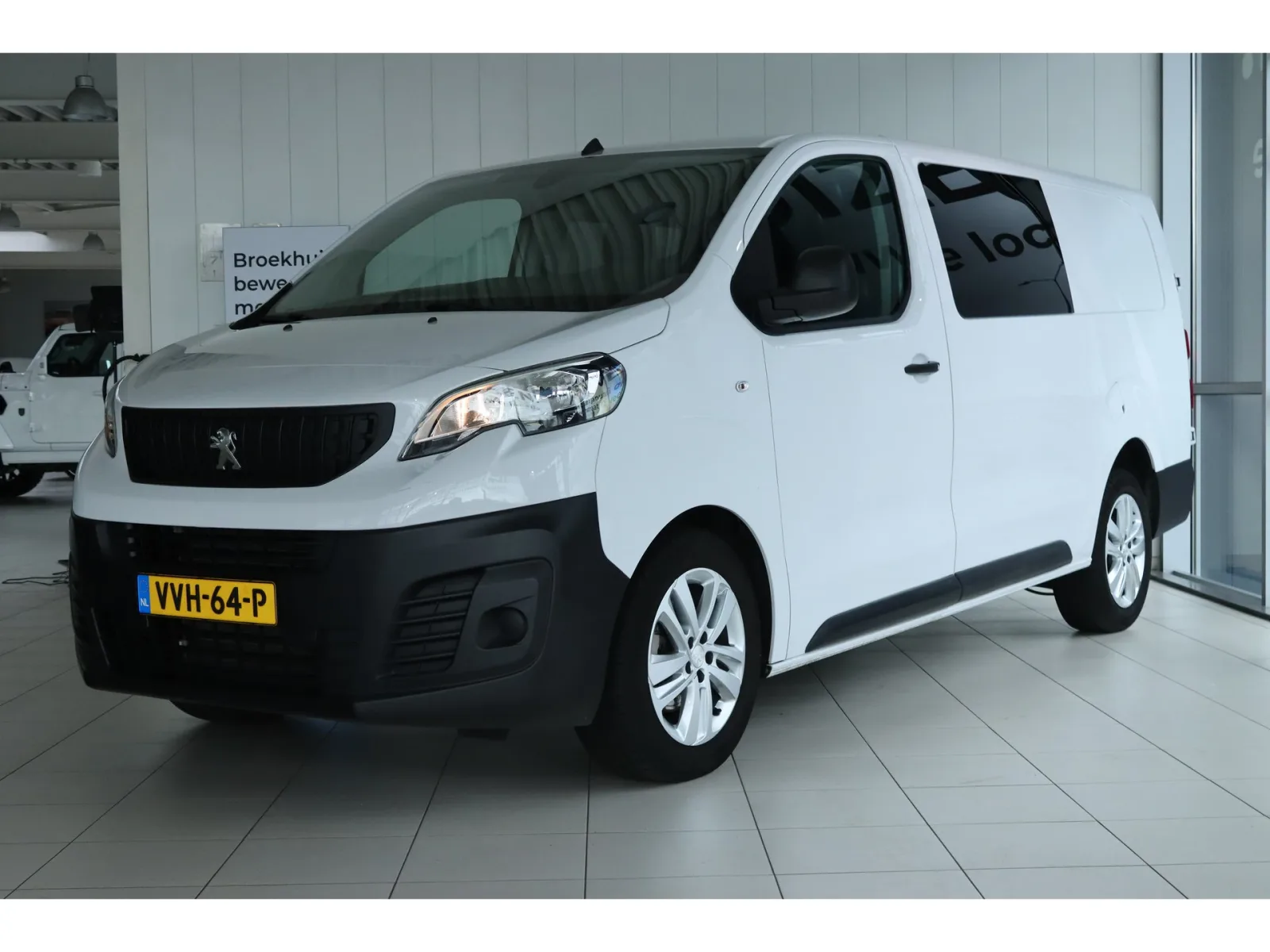 Peugeot Expert (2023) — foto 1