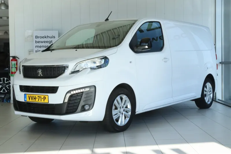Peugeot Expert (2023)