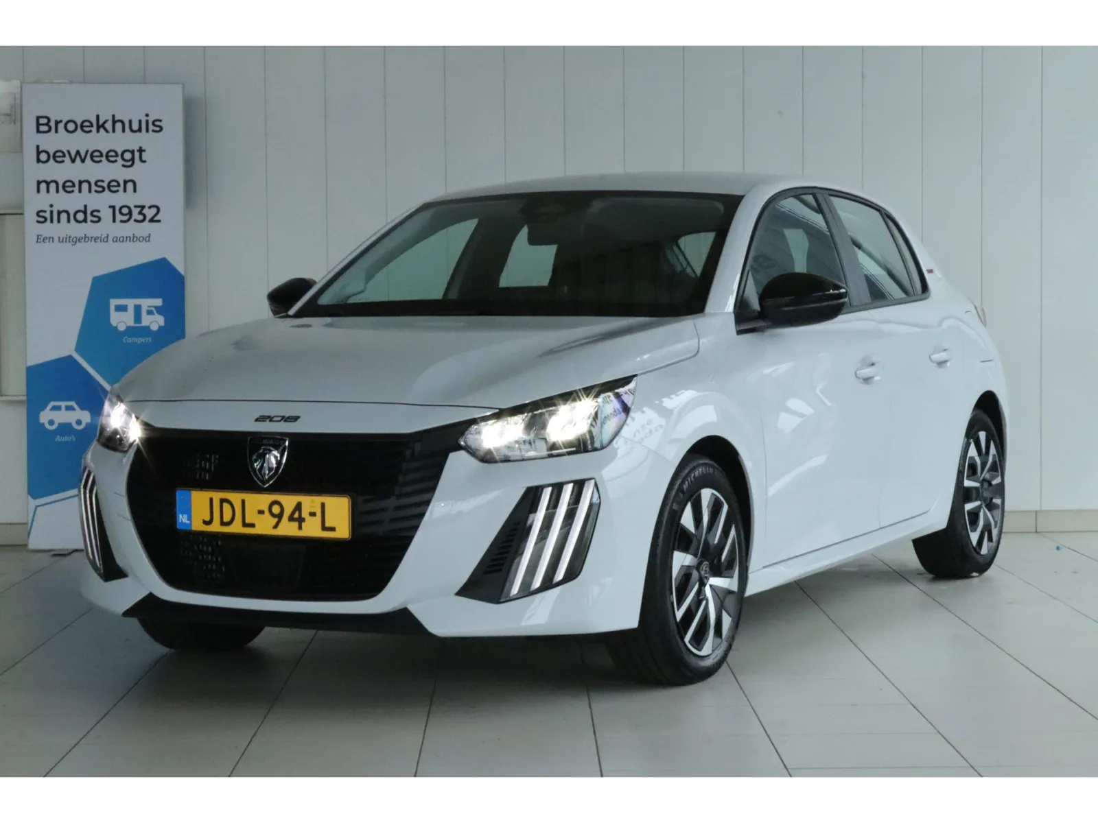 Peugeot 208 (2025) — foto 1