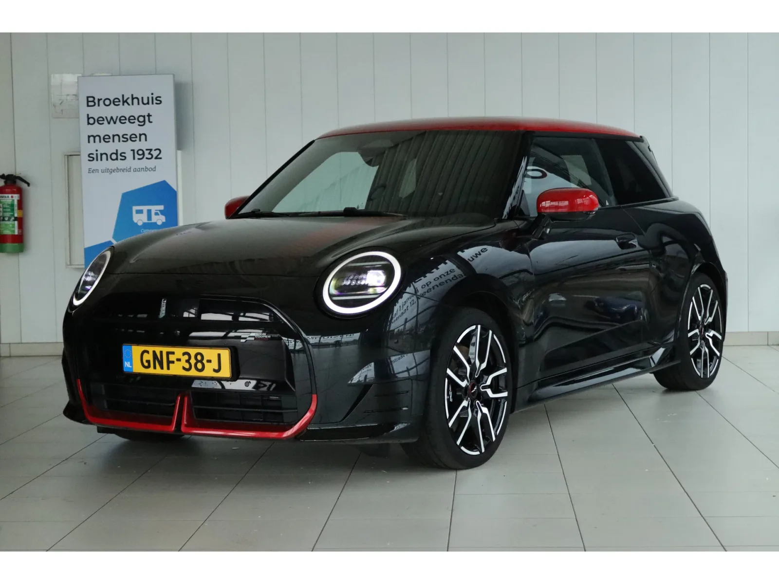 MINI Electric (2024) — foto 1