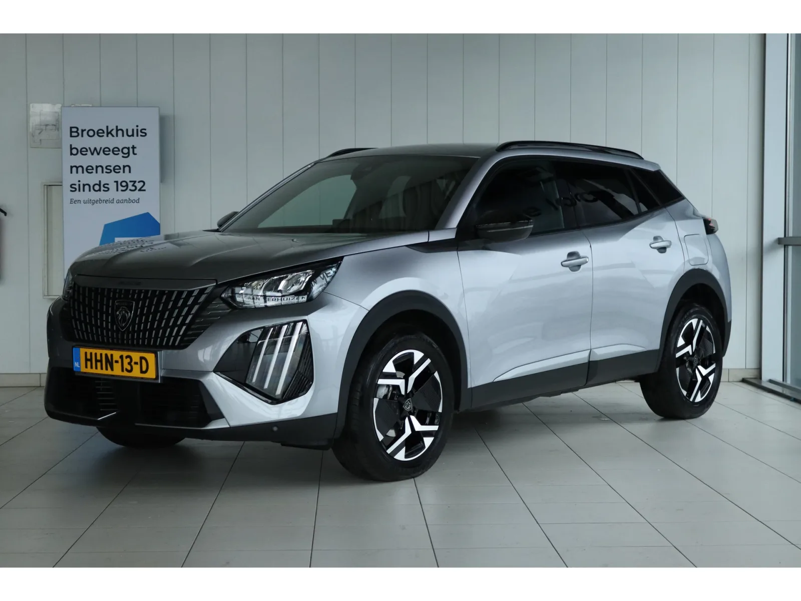 Peugeot 2008 (2025) — foto 1