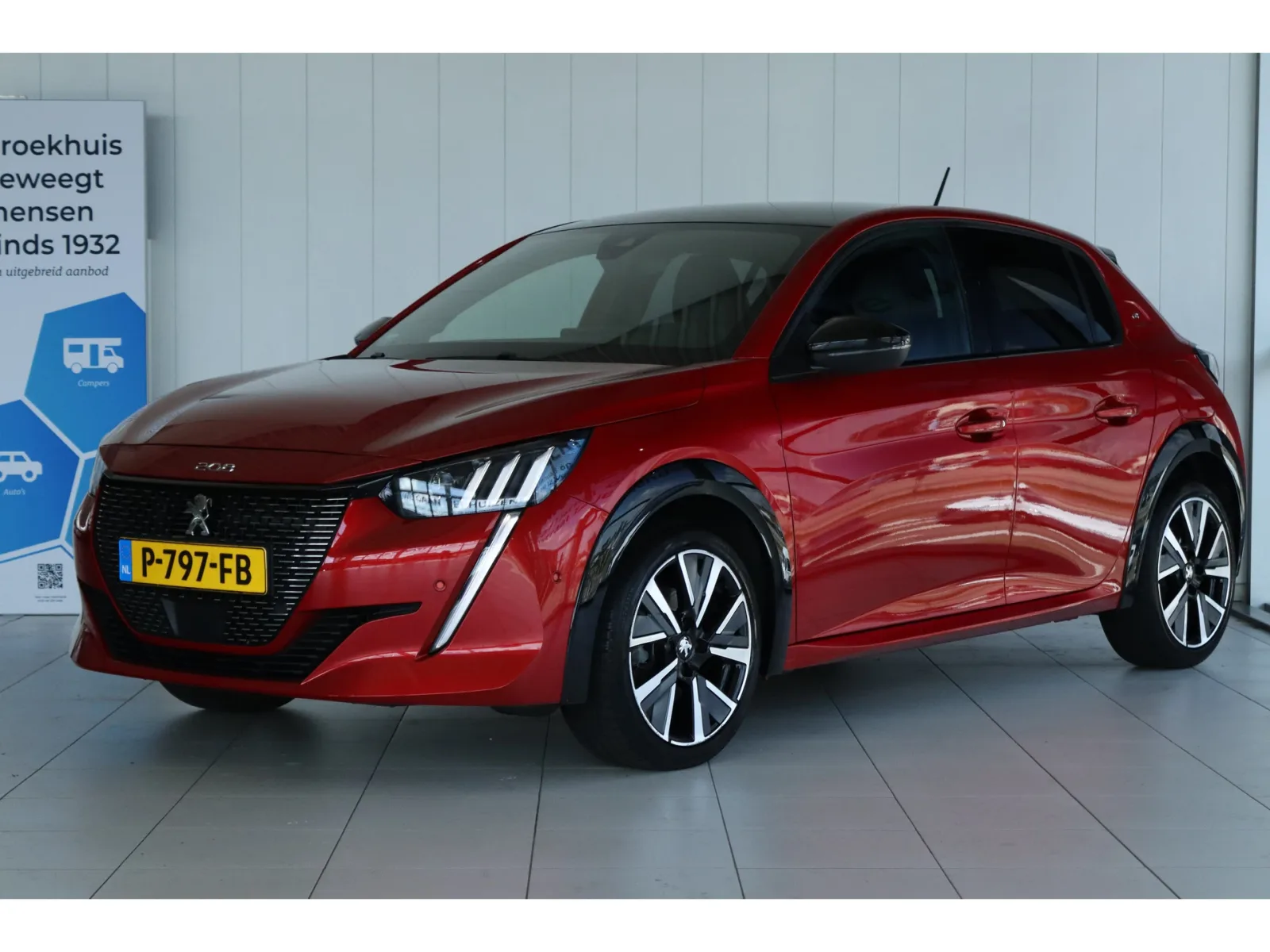 Peugeot 208 (2022) — foto 1