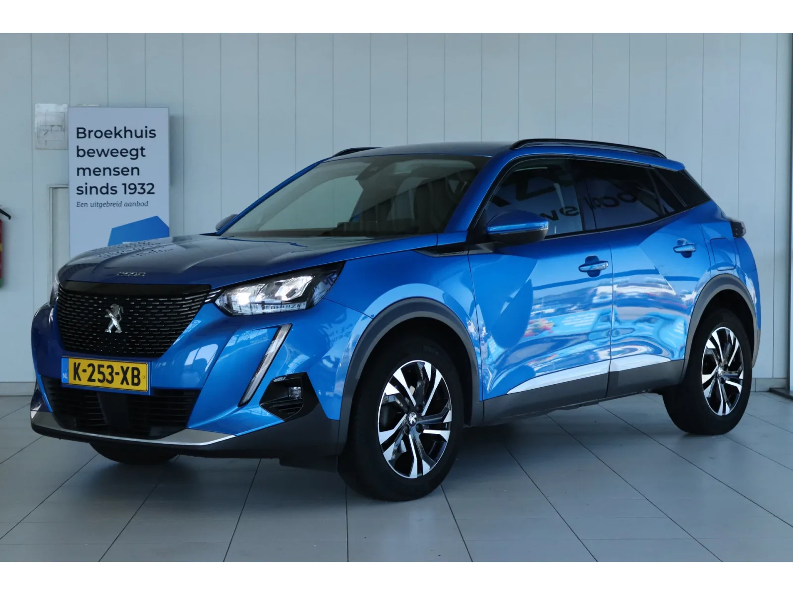 Peugeot 2008 (2021) — foto 1